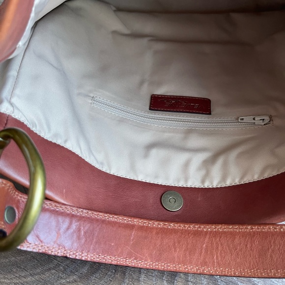 Velvetine Leather Handbag - Picture 5 of 7